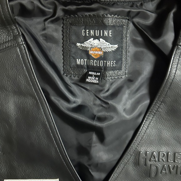 Harley-Davidson • Large • Cowhide Leather • Men’s • Black • 4 Patches • Vest - Picture 9 of 15